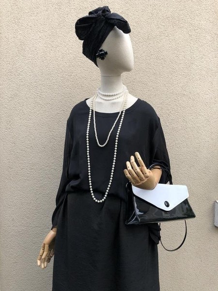 Women Ballin Shirt Black Silk 52 / 5XL  / 60