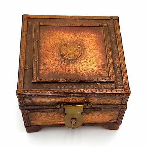 Square Brown Wooden Decorative Trinket Box, Lidded Floral, 4x4x3 in