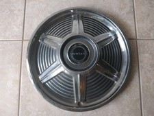 One 1964 1965 Ford Mustang 14 Hubcap