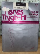 HANES Sheer Thigh Highs Style 606 Medium Town Taupe Comfort Stretch Band Vtg NOS