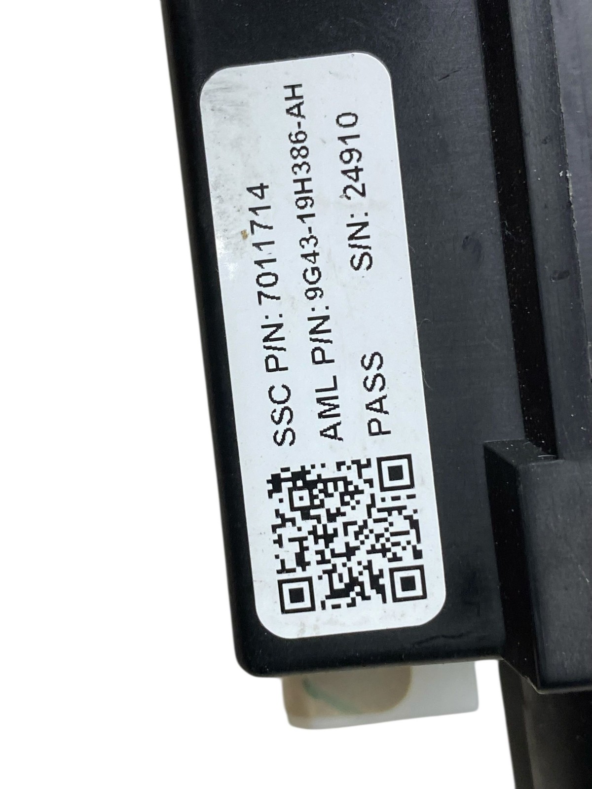 2013-2016 Aston Martin DB9 Oem Center Stack Ignition Switch 9G43-19H386-AH