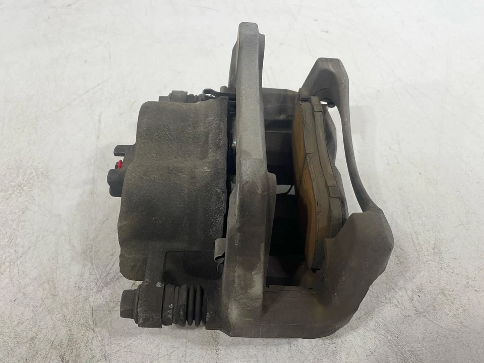 Pinza de freno de conductor delantera izquierda usada ACURA RDX 2019-2021 45019TJBA00 OEM Foto 2 de 4