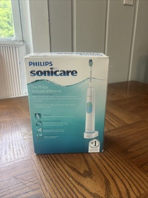 Philips Sonicare 2 Series Plaque Control Electric Toothbrush HX6211/04 New Boxed