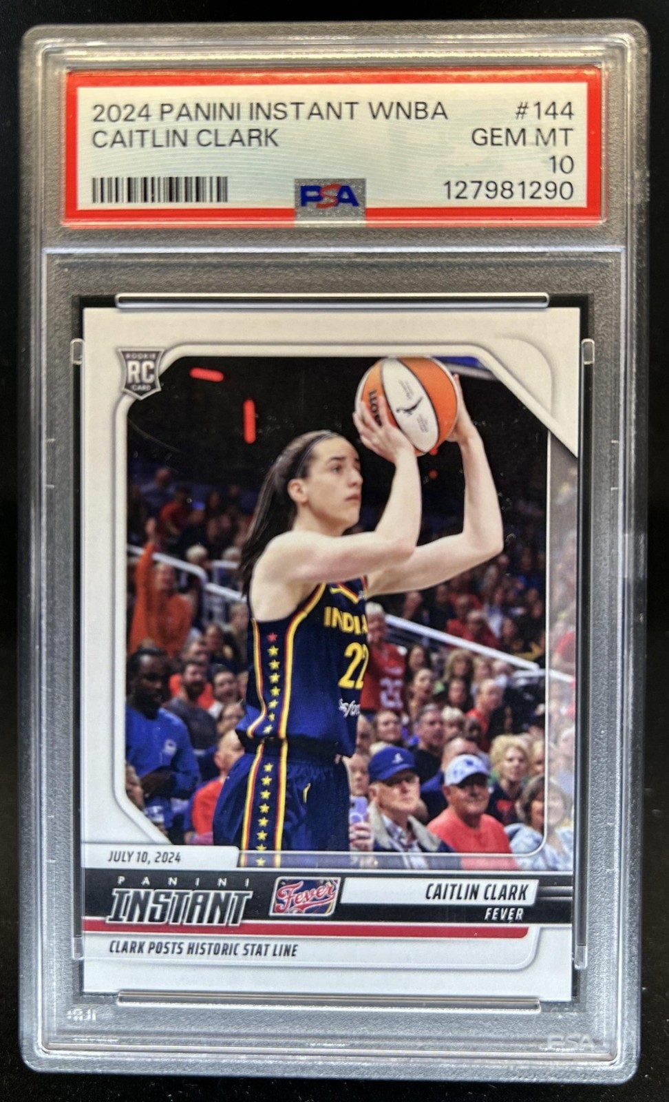 2024-25 Panini Instant WNBA Caitlin Clark RC Rookie #144 Fever PSA 10 GEM MINT