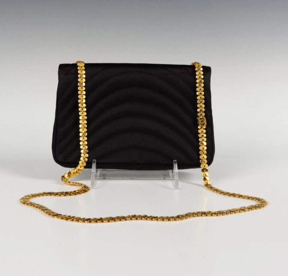 Bolso de Noche Vintage Negro Satinado Multicolor Gripoix Cierre - Marcado CHANEL Foto 3 de 4