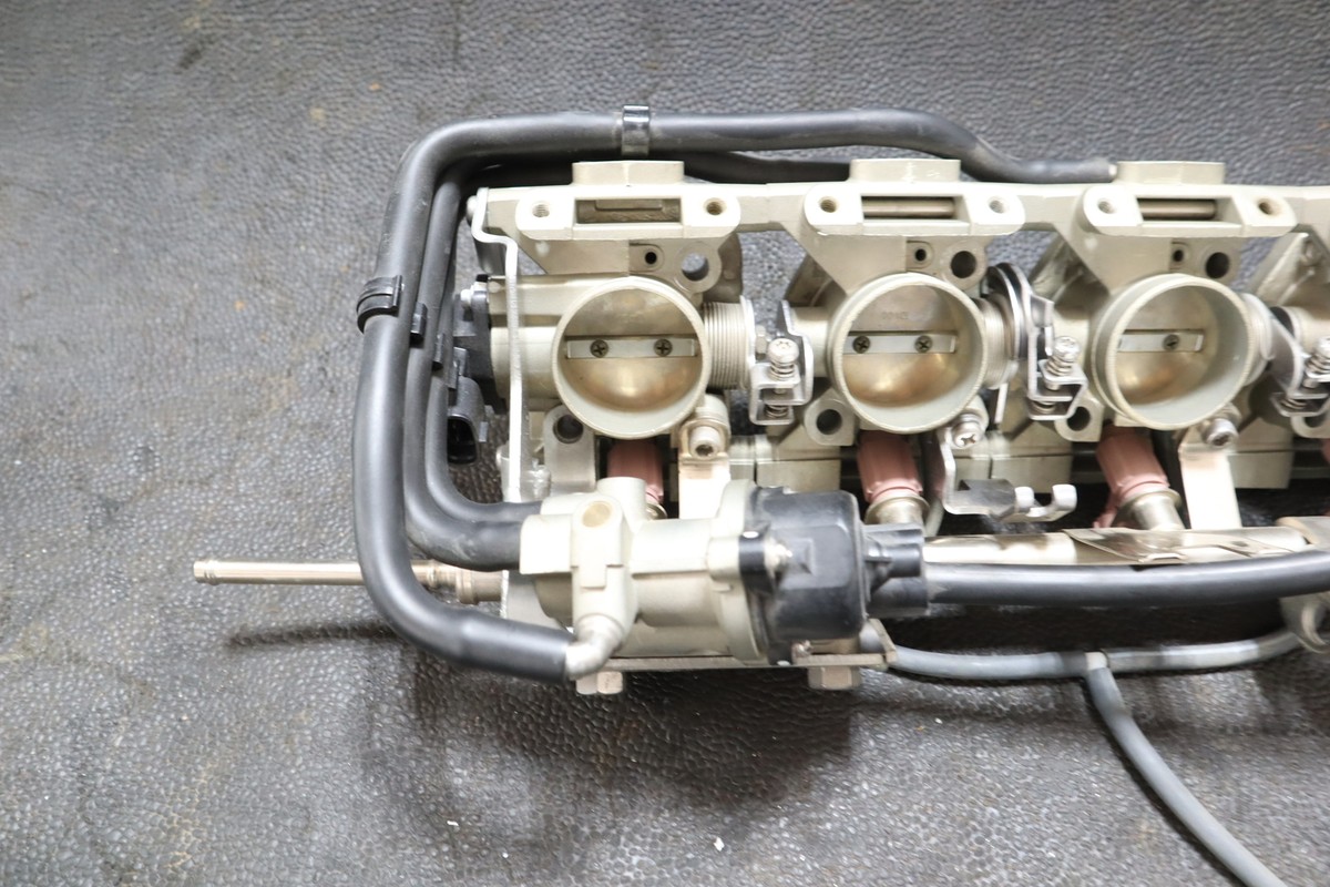 2004 YAMAHA WAVERUNNER FX FX1100 HO THROTTLE BODY 6B6-13750 2004 YAMAHA WAVERUNNER FX FX1100 HO THROTTLE BODY 6B6-13750