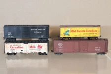 ATHEARN ACCURAIL RAKE of 4 CARNATION MILK OLD DUTCH DAVAN NYC BOX CAR WAGON nx
