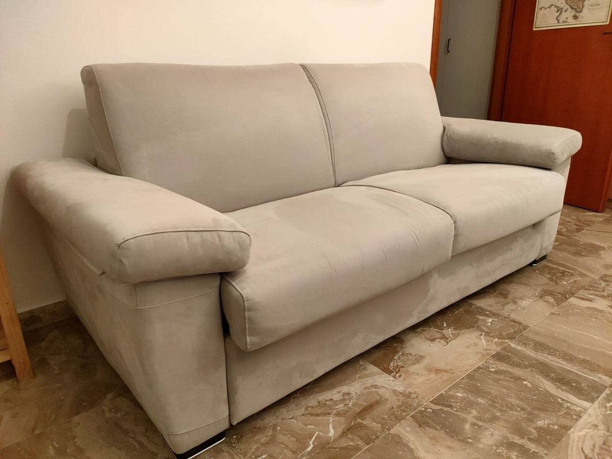 Divani Bianchi Usati Divano Letto Matrimoniale Usato