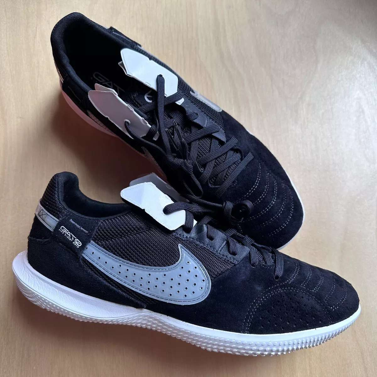 Size 9.5 Mens Nike Streetgato Indoor Soccer Shoes NEW DC8466 010