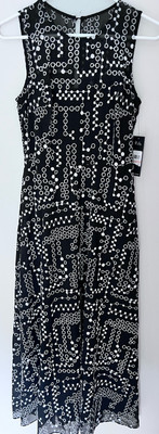 NWT Karl Lagerfeld Paris Round-Neck Embroidered Sleeveless Dress Black/White, 4