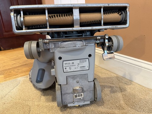 Kirby Diamond/G7 Bagged Upright Vacuum Cleaner W/Attachments - Picture 5 of 9