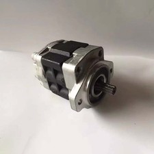 67120-26650-71 8F FDZN30 1DZ FGZN30 4Y For Toyota Forklift Gear Pump