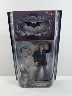 Harvey Dent with Scarred Coin - Batman The Dark Knight Deluxe Movie Masters - Six inch Action