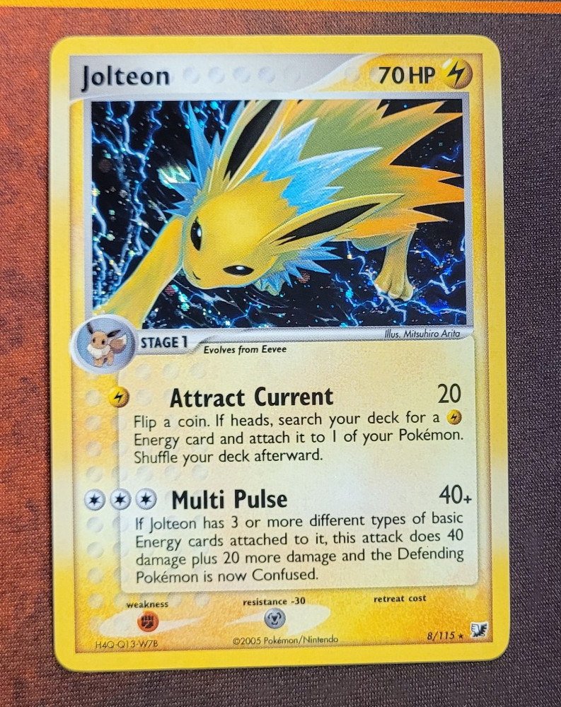 Jolteon - 8/115 Unseen Forces NM Holo Rare