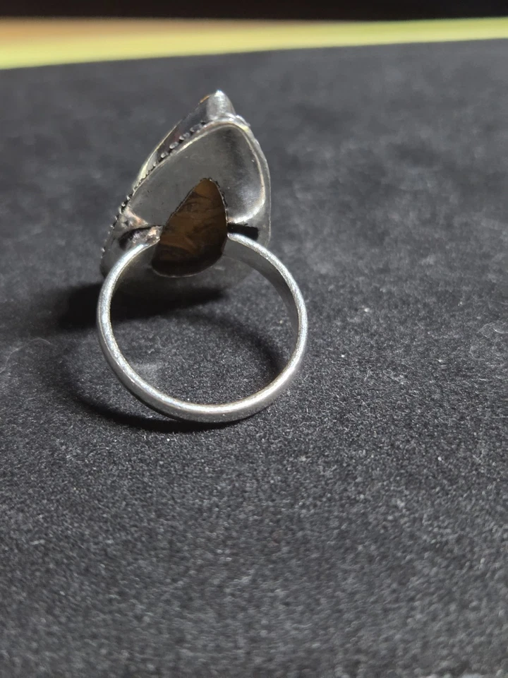 Bumblebee Jasper In Rhodium Plated Ring Size 8 Excellent Condition - Image 3 of 4