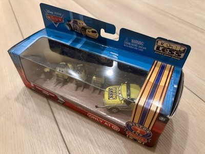 カーズ　マテル　TEAM LEAK LESS CREW Disney Pixar Cars Team Leak Less Crew Target Exclusive Set Piston