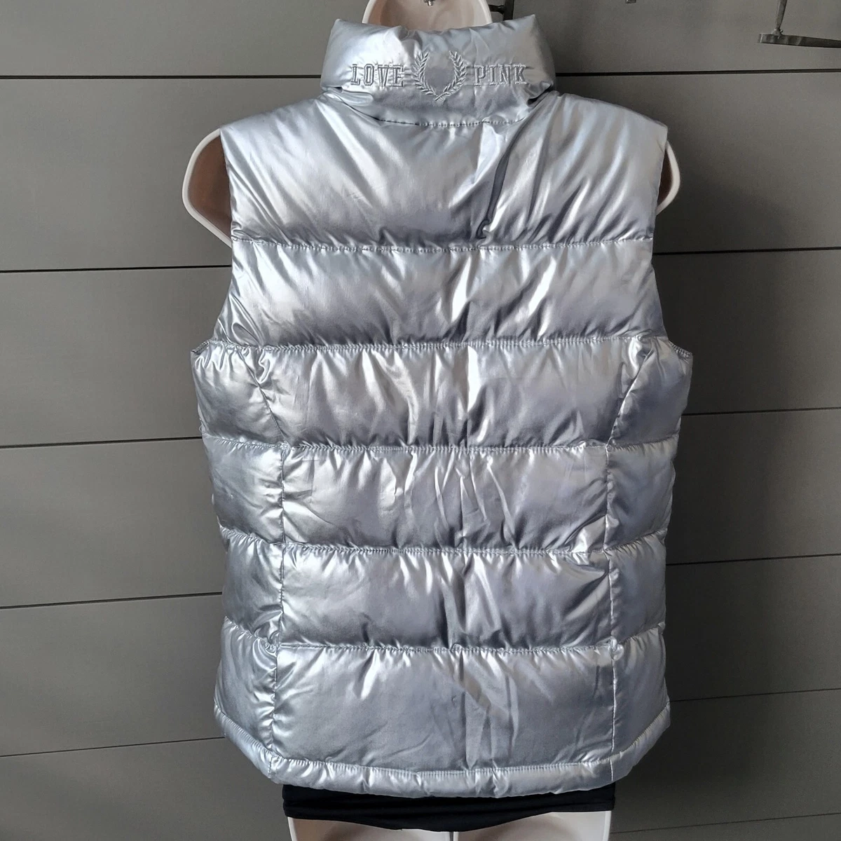 Silver puffer hotsell vest mens
