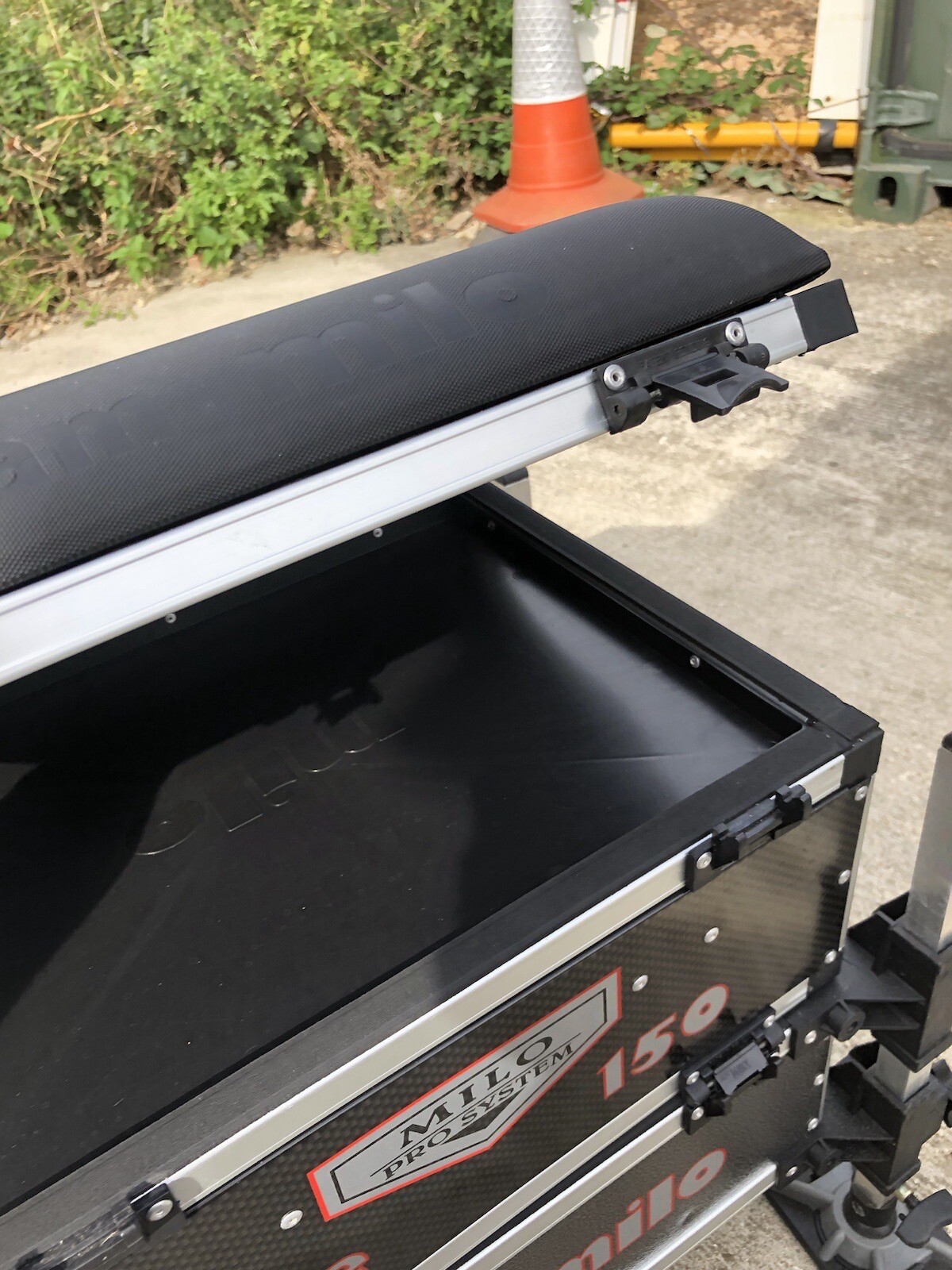 Team Milo 150 Seatbox. Match Fishing Box. eBay