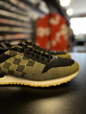 8.5LV/9.5US - Louis Vuitton Men's Run Away Sneaker Damier Yellow