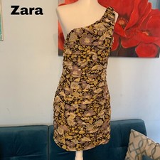 NWT New Women’s ZARA Black Floral One Shoulder Ruched Cocktail Dress Sz S Small
