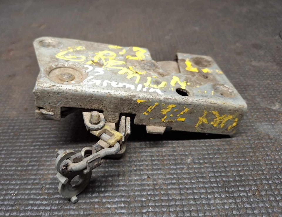 1973 AMC Gremlin LH дверной замок в сборе - Изображение 2 из 3