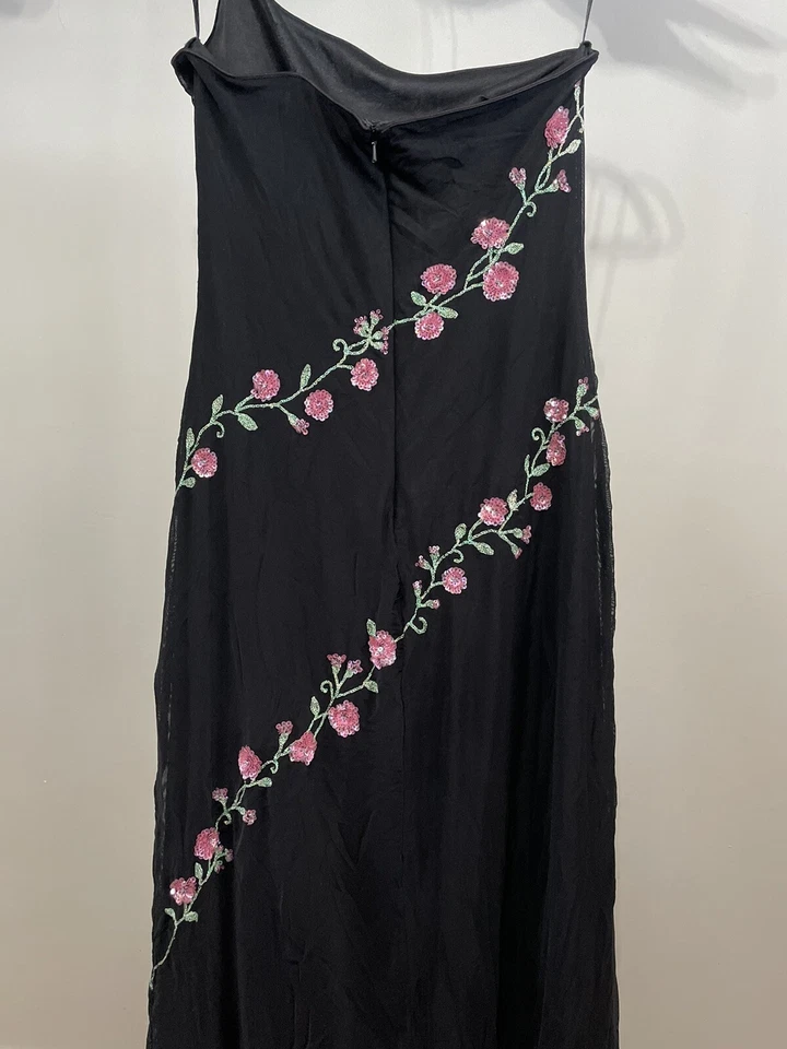 Vestido Fairycore Y2K 6 Preto Rosa Floral Frisado Fada Vintage Whimsigoth Formal - Imagem 3 de 4