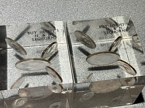 2 US MINT SET in Lucite Paper Weight 1964 (90% Silver Quarter Half Dollar Dime) - Picture 4 of 5
