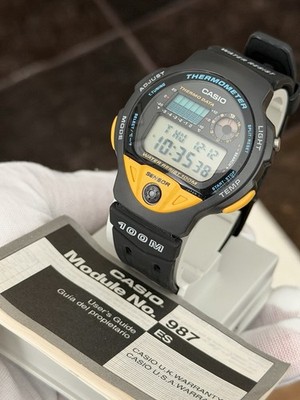 NOS Rare Vintage Casio Thermometer TS-200 Men's Digital Sports