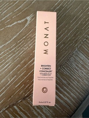 Monat Brighten + Correct Concealer Shade Very Light