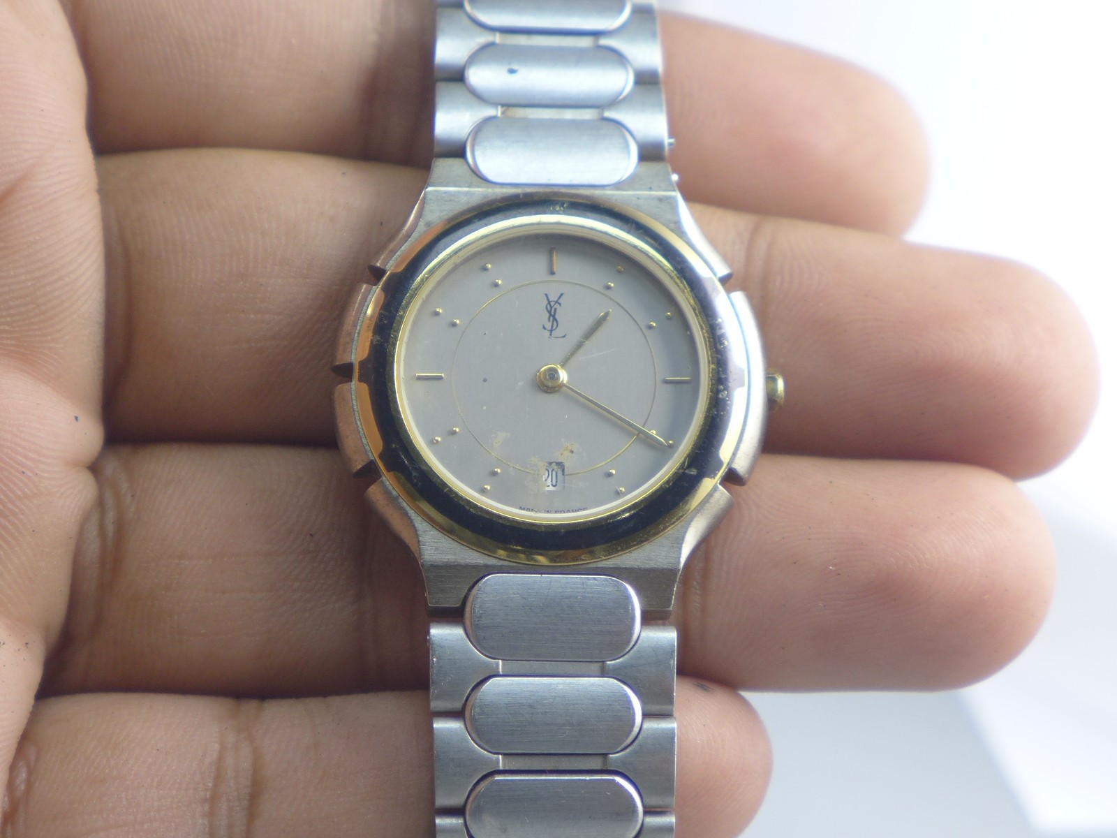 Gray Watch Saint Watch YSL Quartz Japan JDM Laurent Vintage Lady Dial Rare - vintagewatches.pk