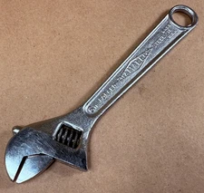 VERY NICE - 6” DIAMOND TOOL HORSESHOE Co. ADJUSTABLE WRENCH VINTAGE HAND TOOL