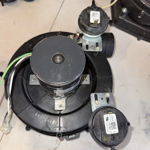 Lennox Furnace Draft Inducer Blower 115V (7021-11634, 81M1601) Fasco Free Ship