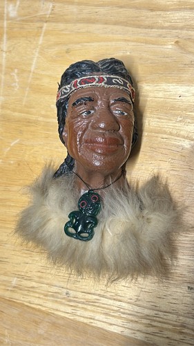 Statuary Corp Native American Bust Fur Hei Tiki 5”