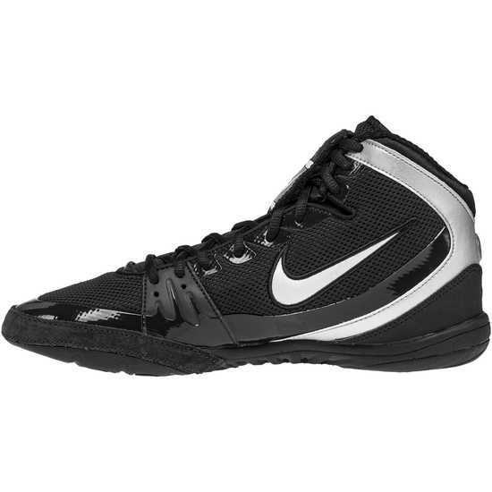 black and silver nike shoes