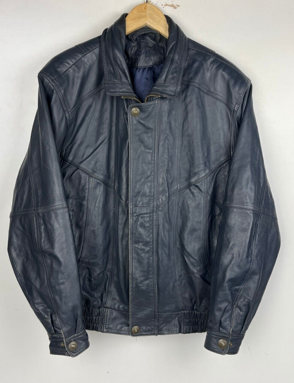 Men's Genuine Leather A-2 Flight Bomber Jacket Size Large 42 EU 52 Aviator