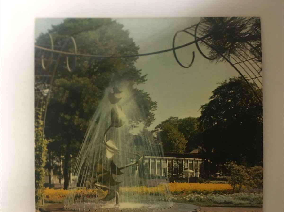 Planten un Blomen Guide: Hamburg's Green Heart Explored