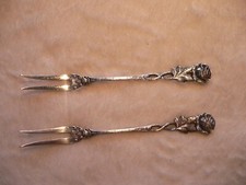 2x Hildesheimer Rose Servierbesteck versilbert 100er Fleisch- Aufschnittgabel 