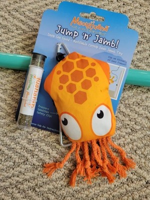 Meowijuana Organic Catnip CAT Toy Jump 'n' Jamb Orange  Squid For Door Frame *CZ