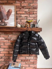 aritzia super puff jacket shorty black with hood womens small