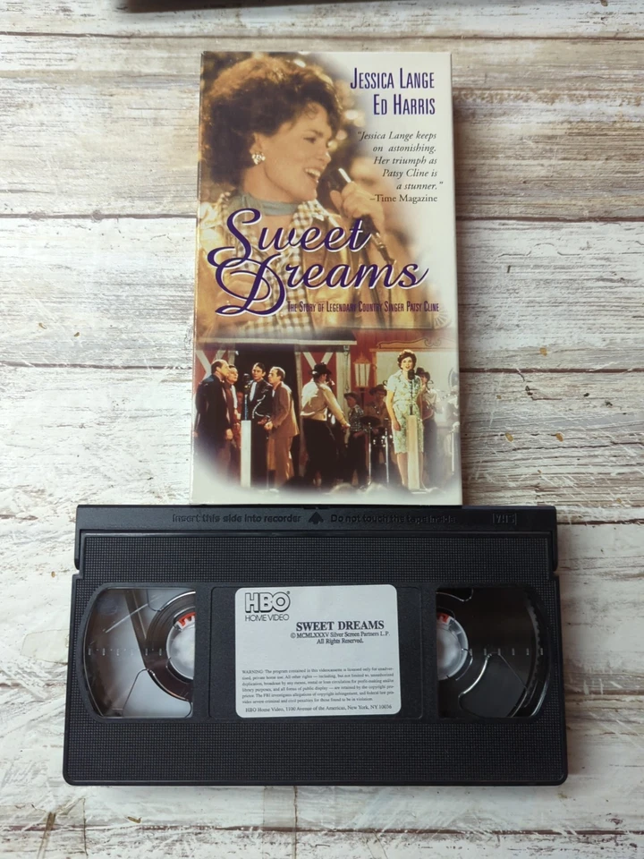 Sweet Dreams (VHS, 1991, HBO) Jessica Lange/Ed Harris! - Image 3 of 3