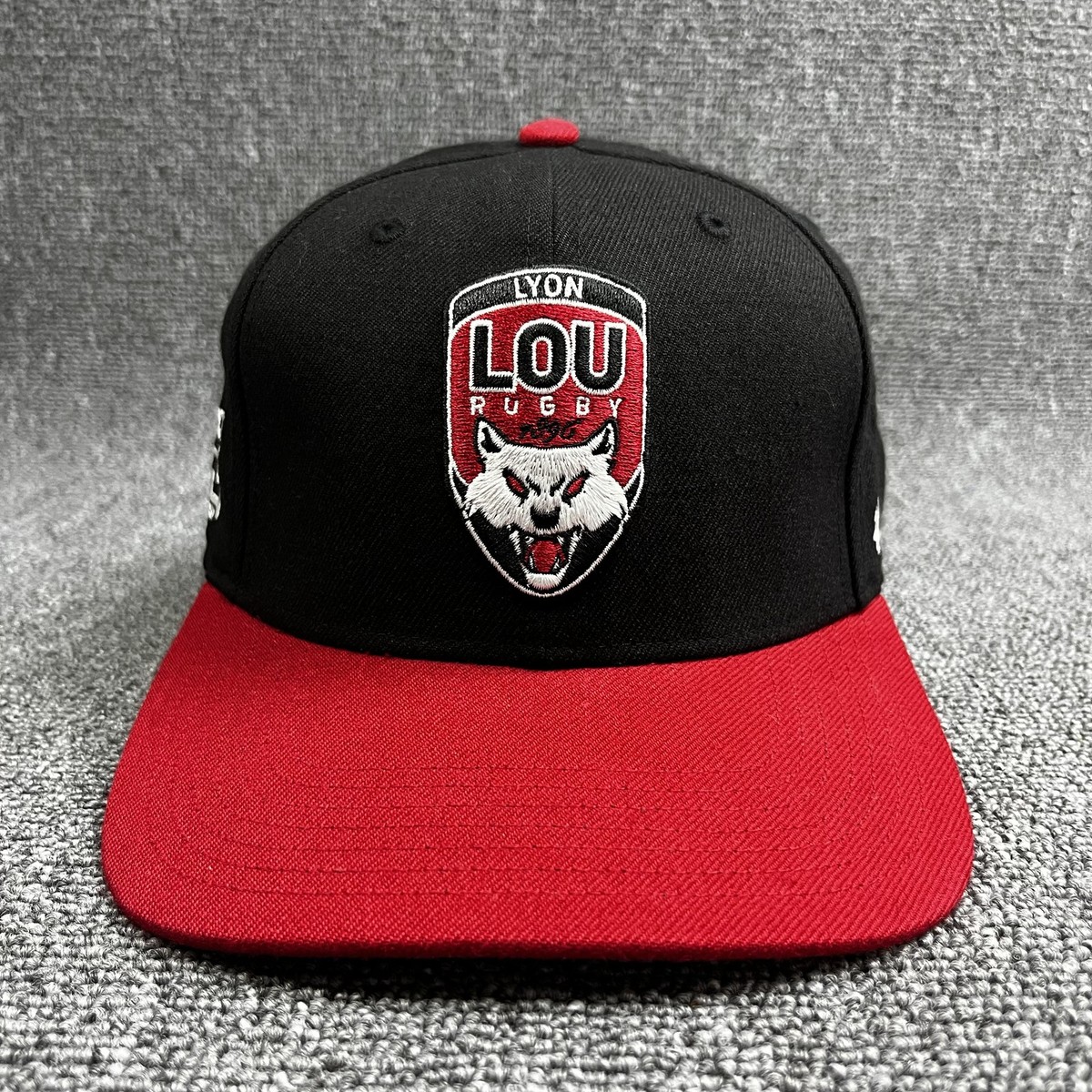 LOU Rugby Lyon '47 Brand Captain Snapback Hat Black Red Top 14 Flat Brim Cap