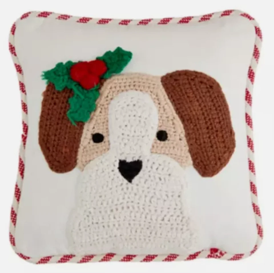 MUD PIE NATAL FERIADO MINI 8" TRAVESSEIROS DE CROCHÊ CACHORRO ACENTO (QUANTIDADE 3) NOVO COM ETIQUETAS - Imagem 2 de 4