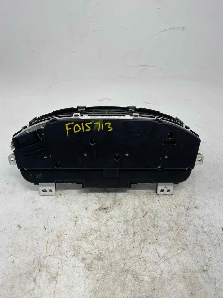 Medidor de velocímetro usado se adapta a: Cadillac Dts Cluster 2009 grado A de EE. UU. Foto 2 de 4