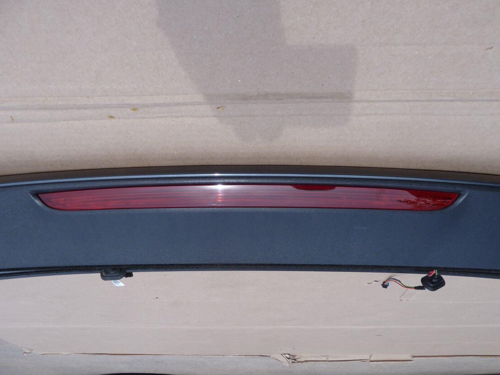 16-20 BENTLEY BENTAYGA Rear Lift Gate Trunk Tail Wing Roof Spoiler Air Deflector