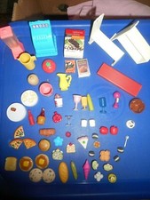 VARIETY OF MISC PRETEND FOOD ITEMS CASH REGISTER BLENDER FOODS AND DRINKWARE