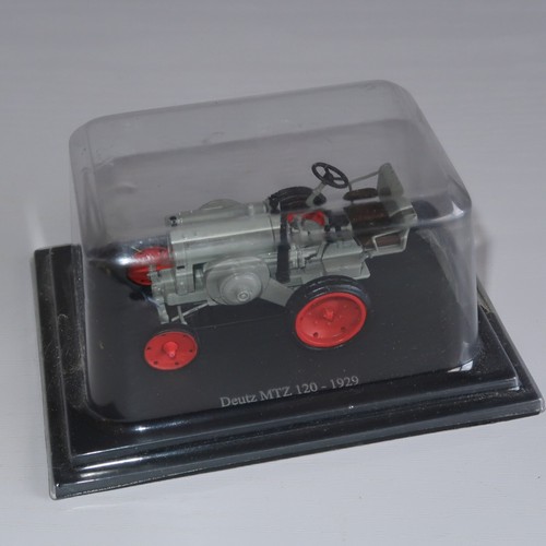 1/43 Die-Cast Model Tractor Grey 1929 Deutz MTZ 120 Hachette World Of Farming - Picture 6 of 6