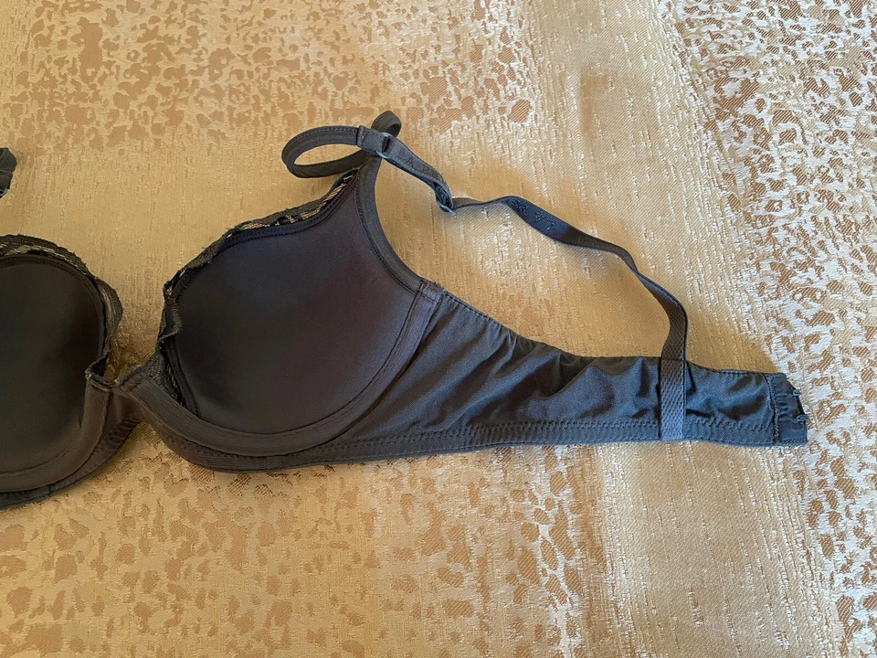 SUJETADOR ACOLCHADO PUSH UP LA PERLA SEMINUEVO, TALLA 32B Foto 3 de 4
