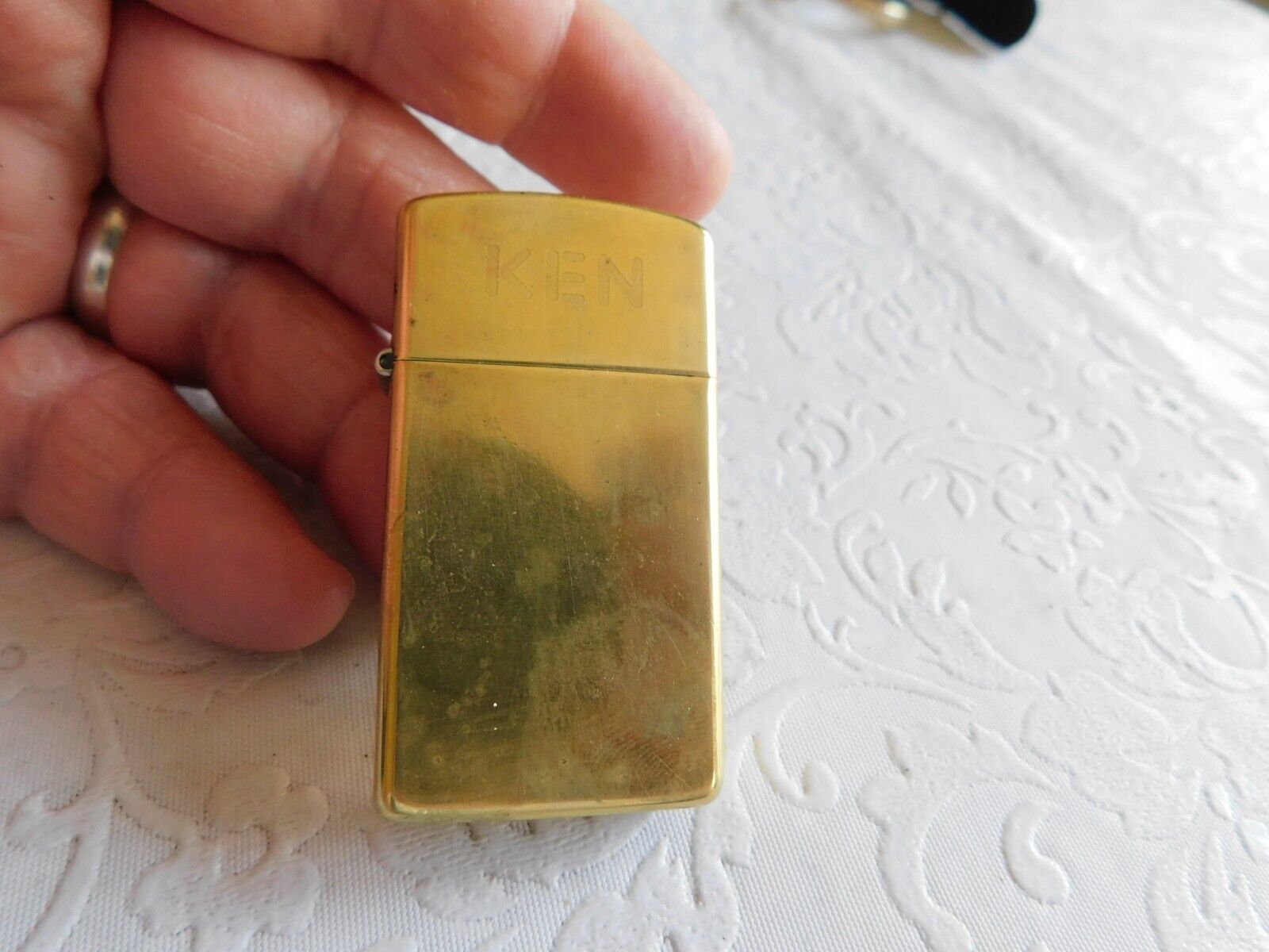 1991 VINTAGE SLIM BRASS ZIPPO LIGHTER ENGRAVED - KEN - SPARKS !