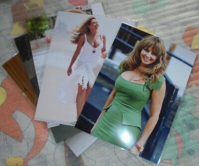 CAROL VORDERMAN - LAGERAUFLÖSUNG - FÜNF HEISSE GLANZFOTOS IM A4-FORMAT.