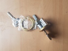 Yale Lock with 2 keys, Bar Cut To 20 Mm